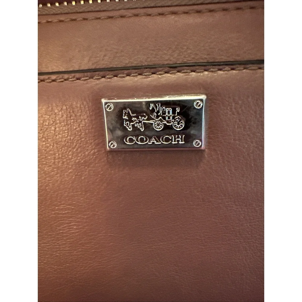 Coach Madison Zip Around Wallet Mauve Pink